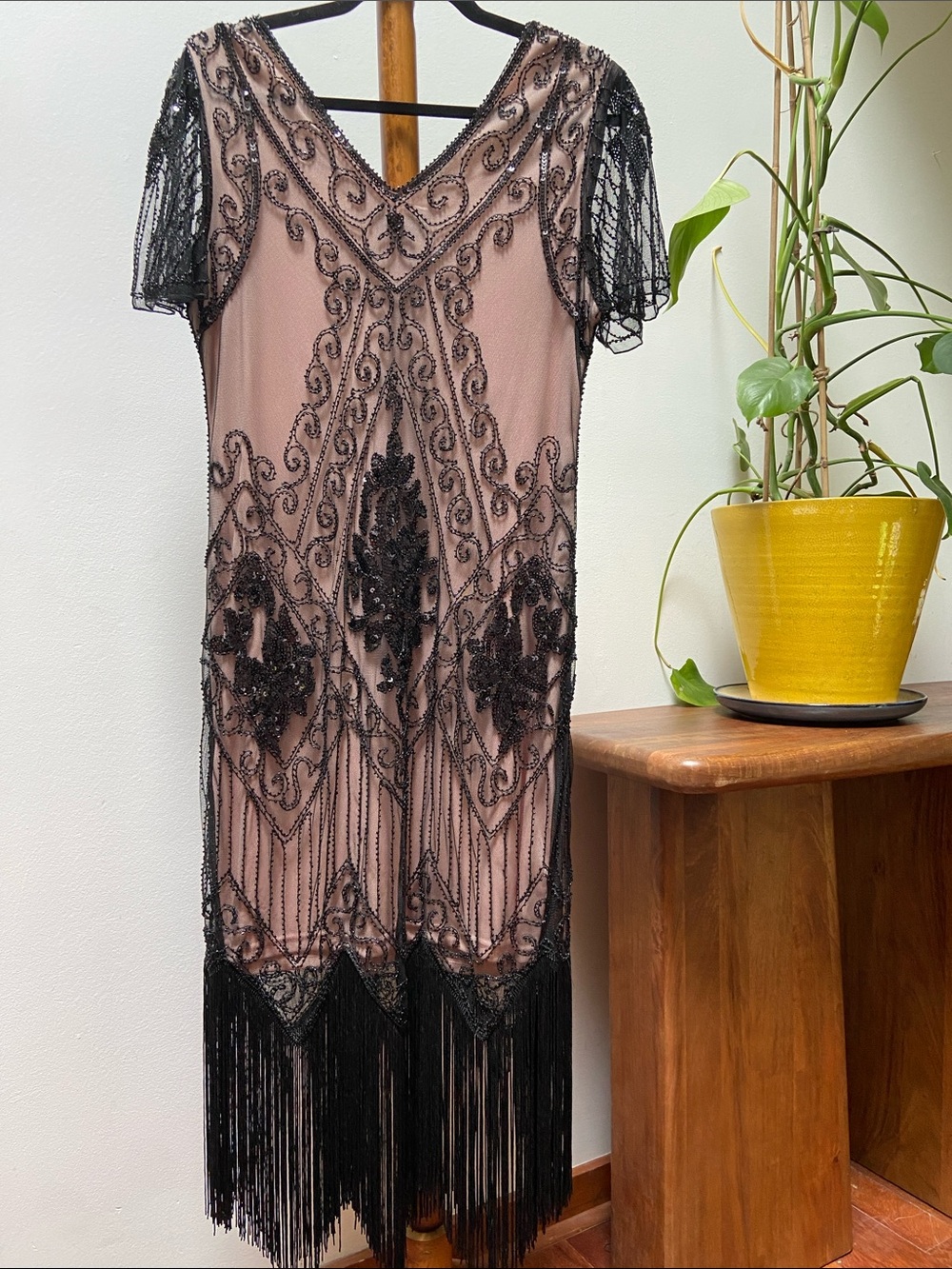 Women's Beaded Sequin Sheer Fringe Flapper Black Dress Retro Party